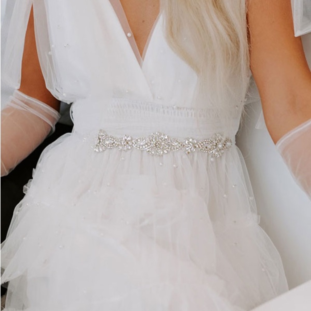🆕Impressions rhinestone belt/headband